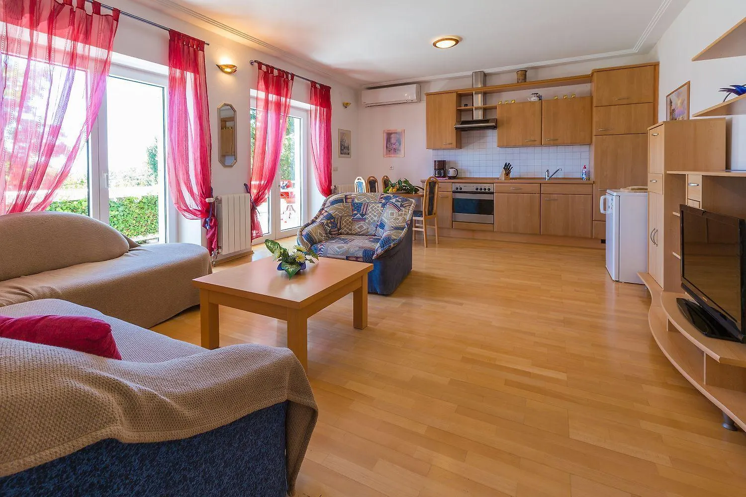 Meernahes Apartment, 230 Meter Zum Sandstrand Crikvenica 0*,  Croatia