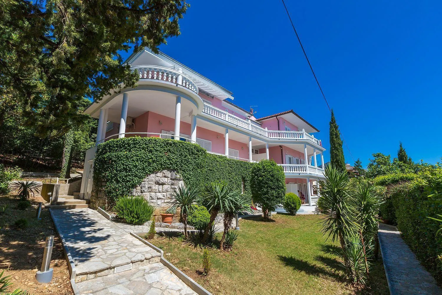 Meernahes Apartment, 230 Meter Zum Sandstrand Crikvenica Apartment
